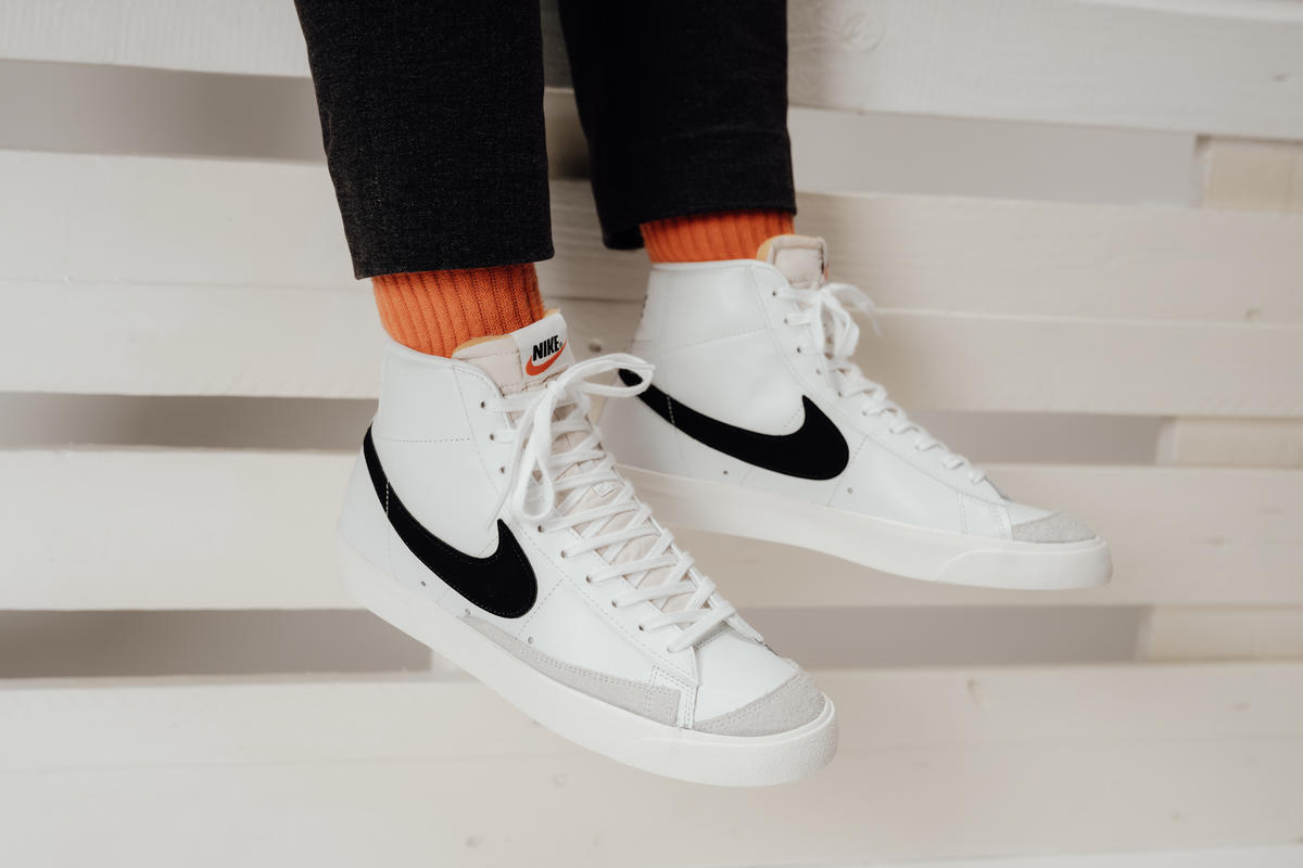 NIKE BLAZER MID '77 VINTAGE