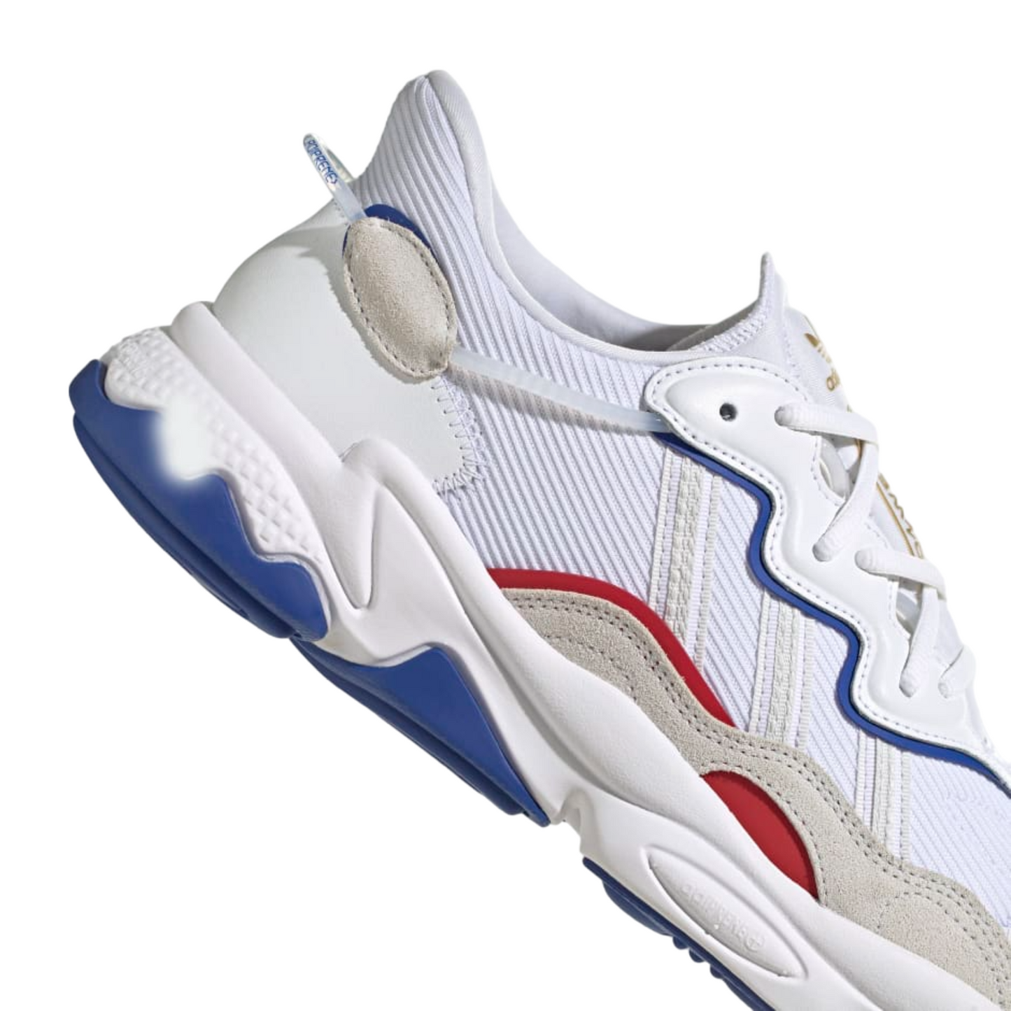 ADIDAS OZWEEGO