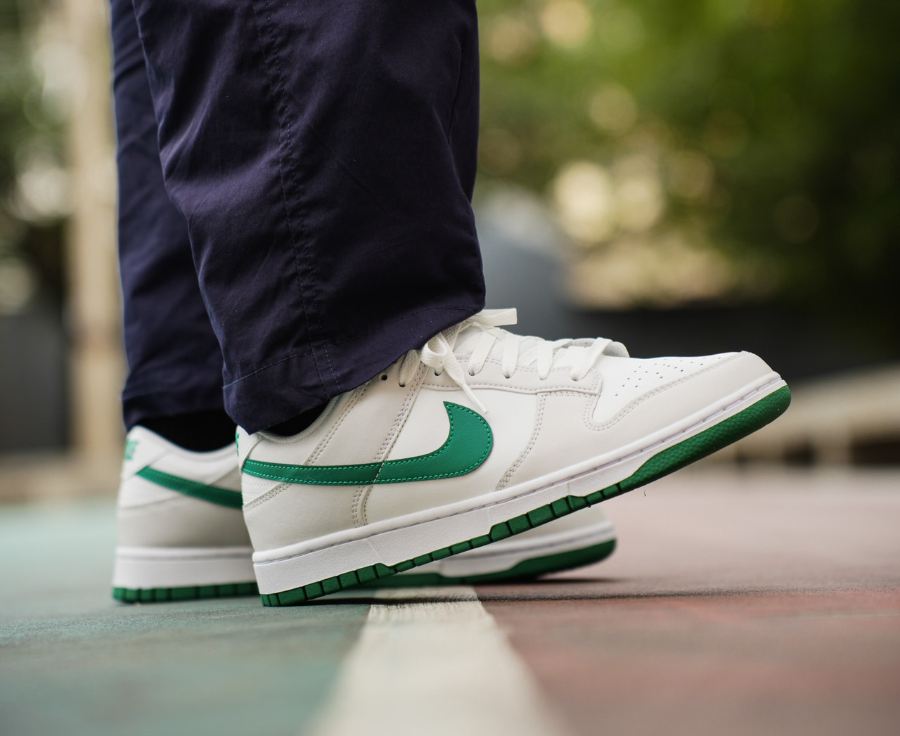 NIKE DUNK LOW SUMMIT WHITE MALACHITE