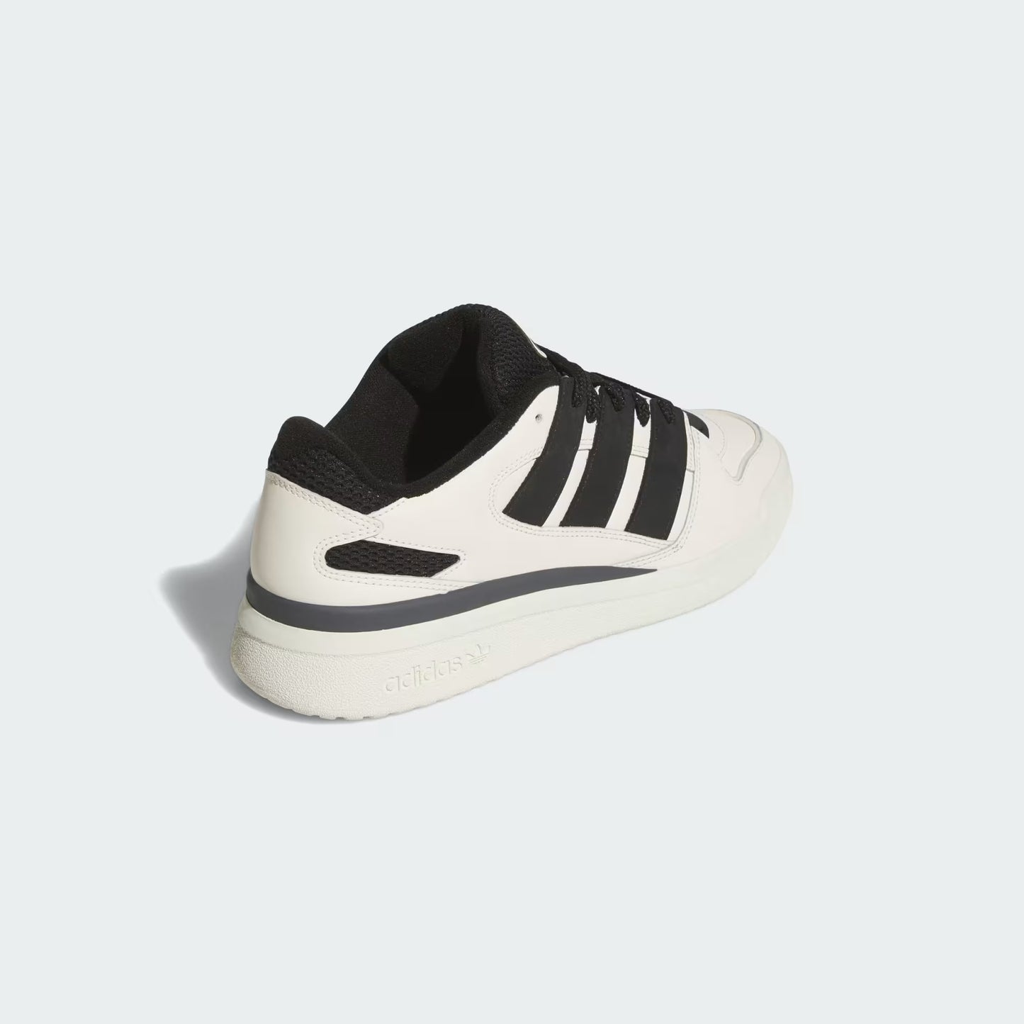 ADIDAS FORUM 2000